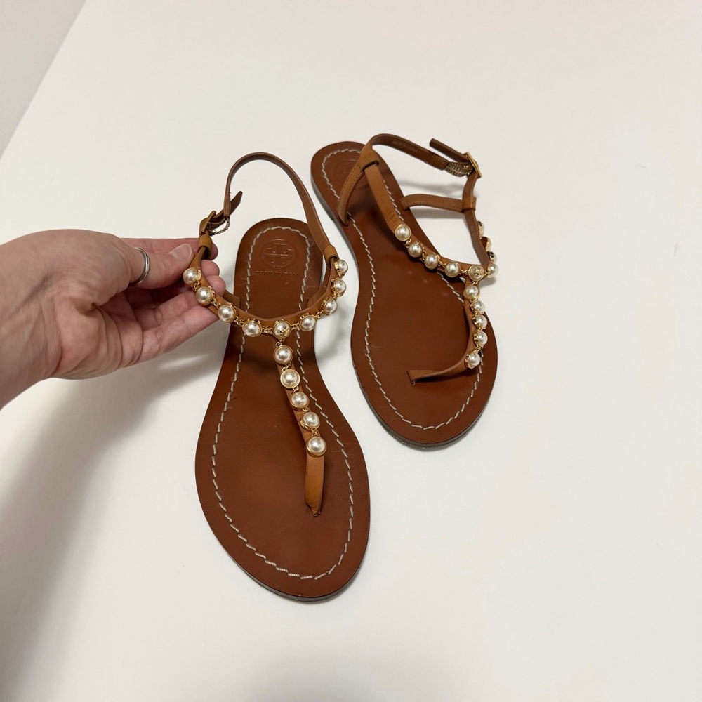 TORY BURCH Emmy Pearl Thong Sandals - Picture 4 of 8